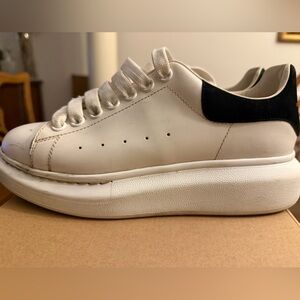 Alexander McQueen Off-White and Black Platform Sneakers